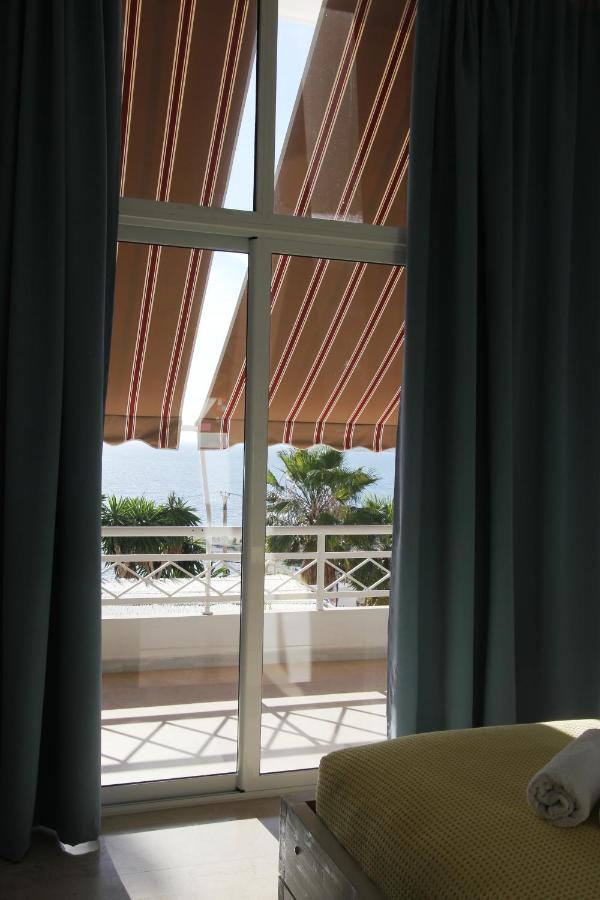 Saranda Hotel Экстерьер фото