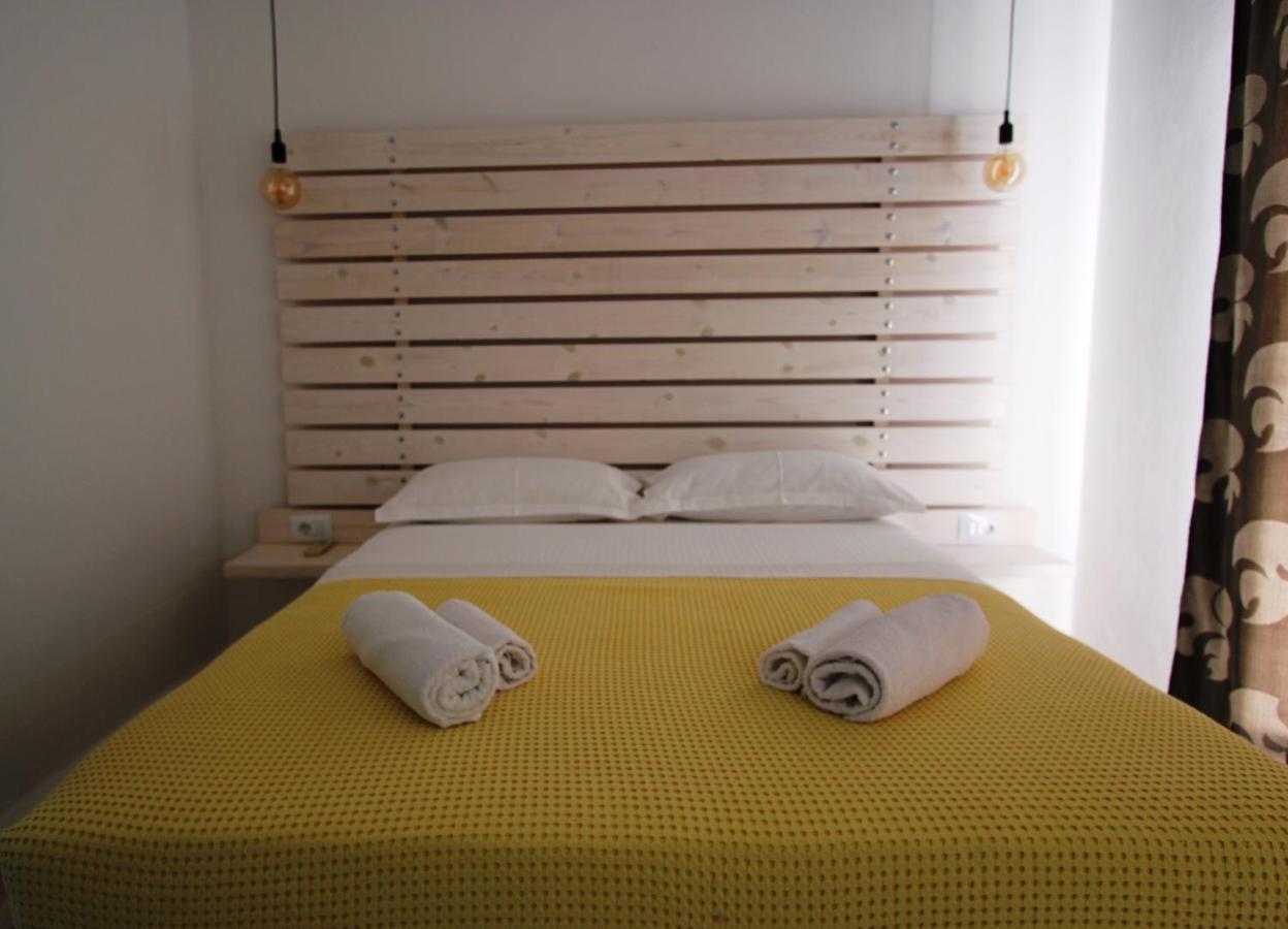 Saranda Hotel Экстерьер фото