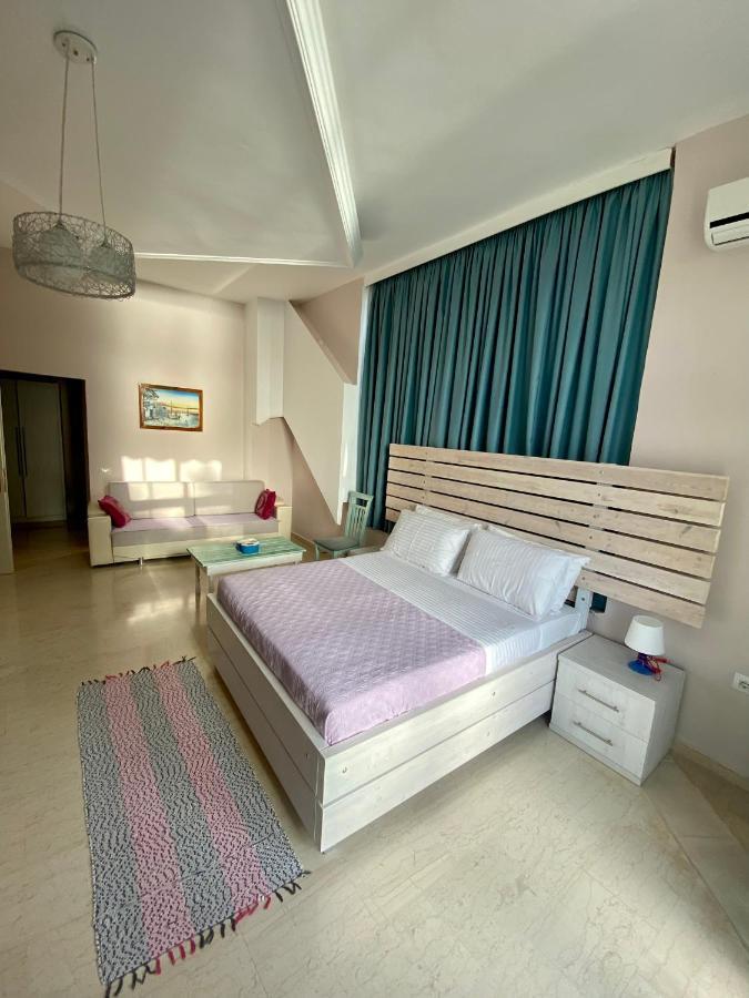 Saranda Hotel Экстерьер фото
