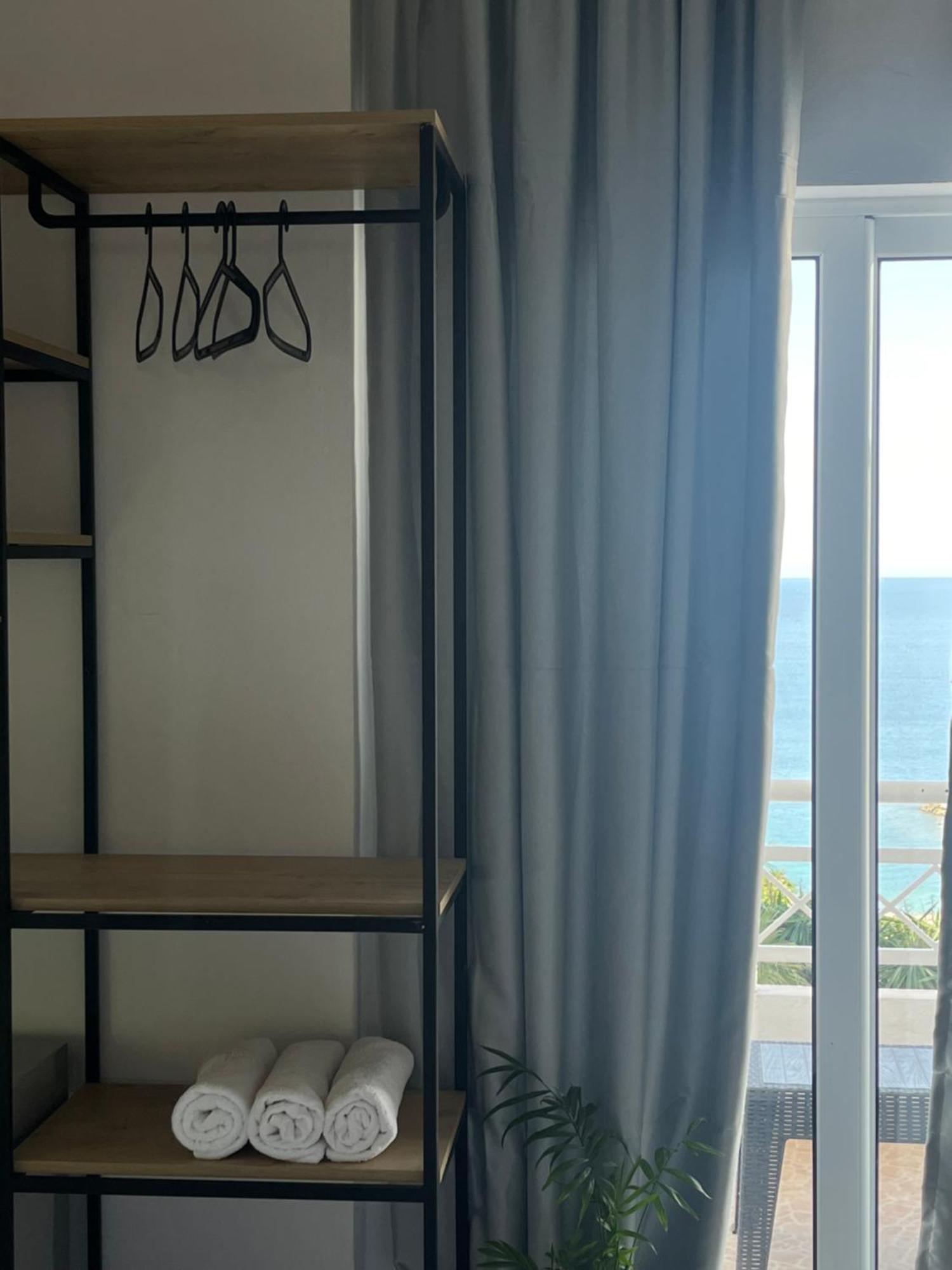 Saranda Hotel Экстерьер фото